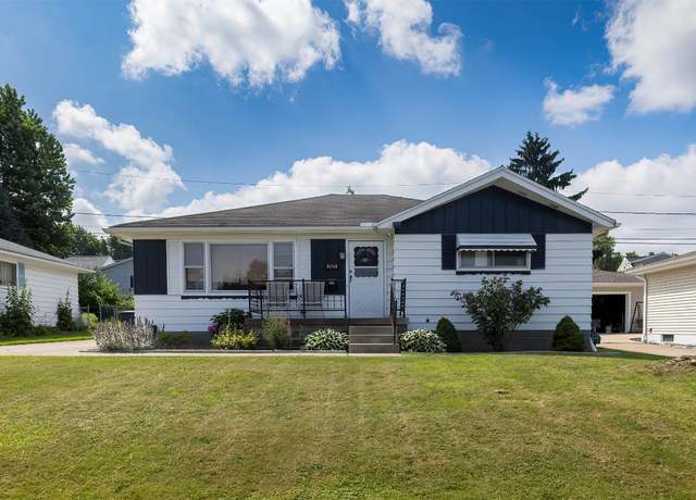 Property at 2521 E 42nd St, Erie, PA 16510, 3 beds, 1 bath
