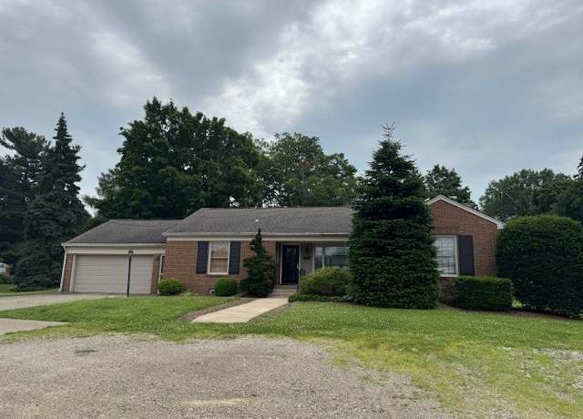 Property at 3233 W 26 St, Millcreek, PA 16505, 4 beds, 1.5 baths