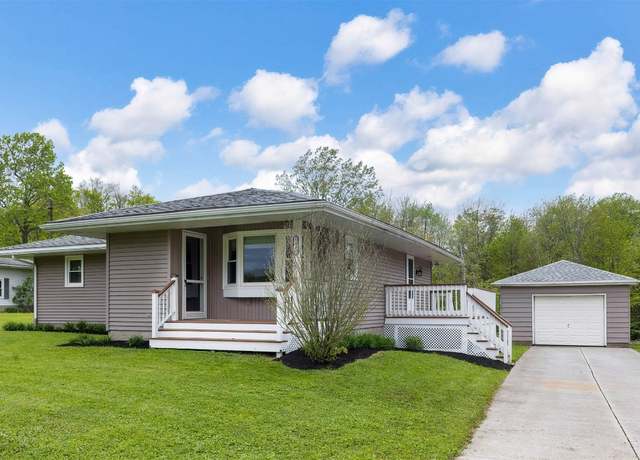 Property at 5430 Frederick Dr, Erie, PA 16510, 3 beds, 1 bath