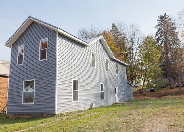 Property at 412 W Pleasant St, Corry, PA 16407, 5 beds, 2.5 baths