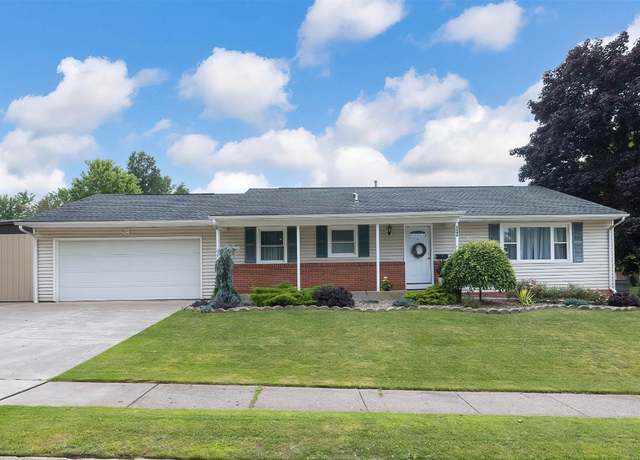 Property at 4406 Koehler Rd, Erie, PA 16510, 6 beds, 3 baths