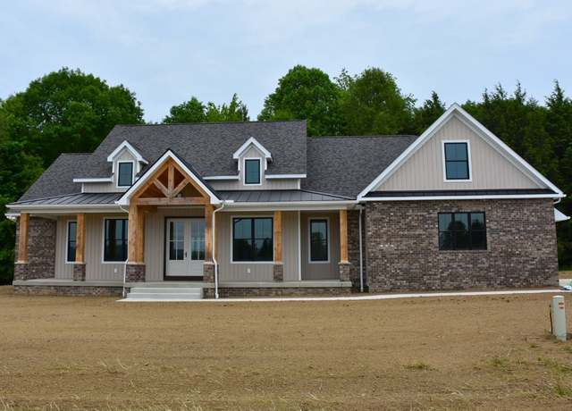 Property at 15990 Meadow Dr, Saegertown, PA 16335, 3 beds, 3.5 baths