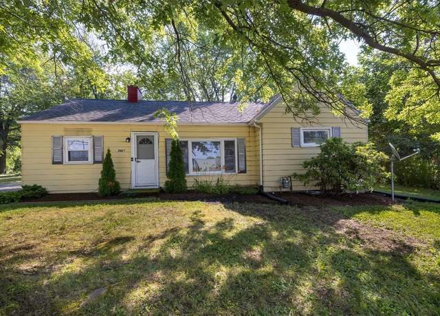 Property at 5115 Washington Ave, Erie, PA 16509, 3 beds, 1 bath