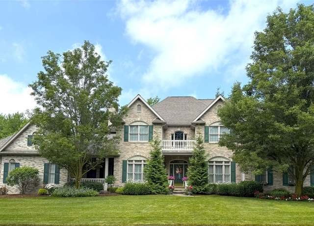 Property at 346 Erica Dr, Erie, PA 16509, 5 beds, 5.5 baths