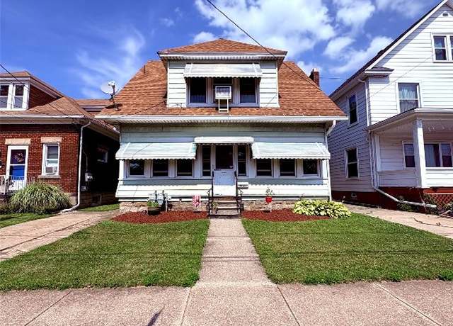 Property at 3121 Chestnut St, Erie, PA 16508, 2 beds, 2 baths