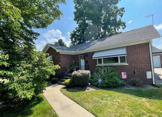 Property at 3224 Greengarden Blvd, Erie, PA 16508, 2 beds, 1 bath