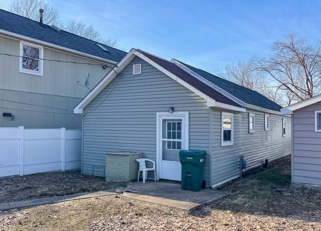 Property at 3156 Bank Dr, Erie, PA 16505, 2 beds, 1 bath