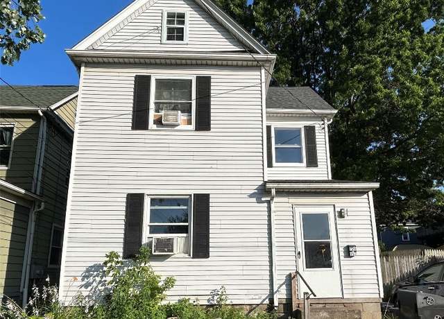 Property at 721 W 19th St, Erie, PA 16502, 6 beds, 2 baths