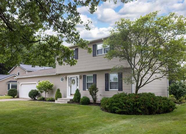 Property at 1626 Pershing Ave, Erie, PA 16509, 4 beds, 2.5 baths