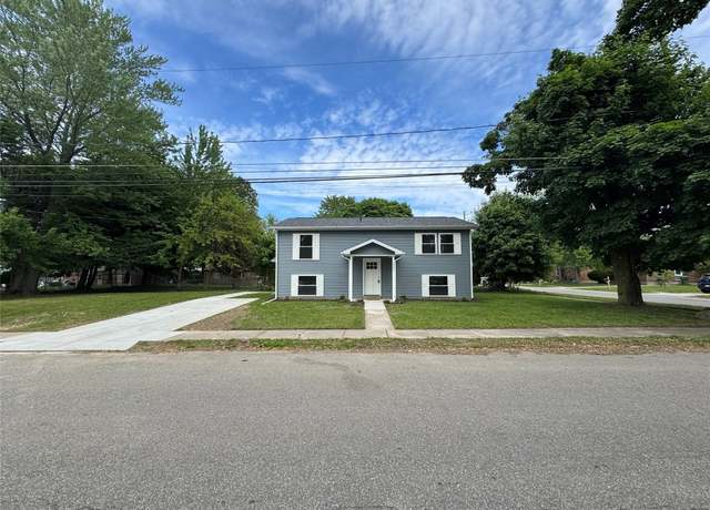 Property at 2321 Cameron Rd, Erie, PA 16510, 4 beds, 2 baths