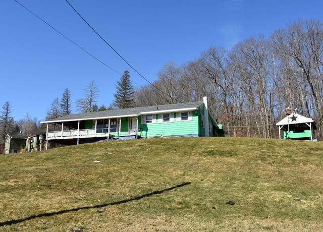 Property at 42416 State Hwy 27, Titusville, PA 16354, 3 beds, 1 bath