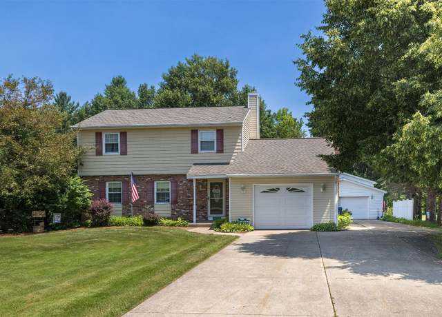 Property at 819 Chestnut St, Waterford, PA 16441, 4 beds, 1.5 baths