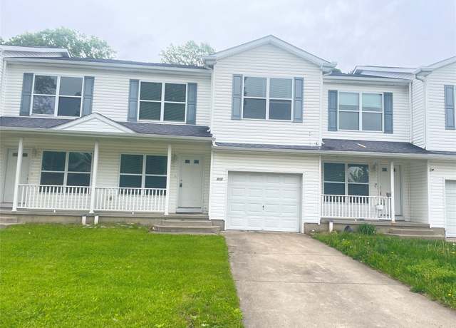 Property at 2517 Mccain Ave, Erie, PA 16510, 3 beds, 1.5 baths