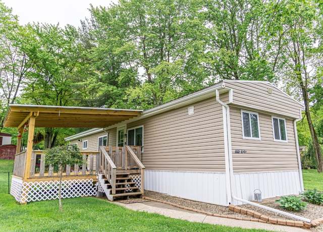 Property at 12840 Cypress St, Conneaut Lake, PA 16316, 2 beds, 1 bath