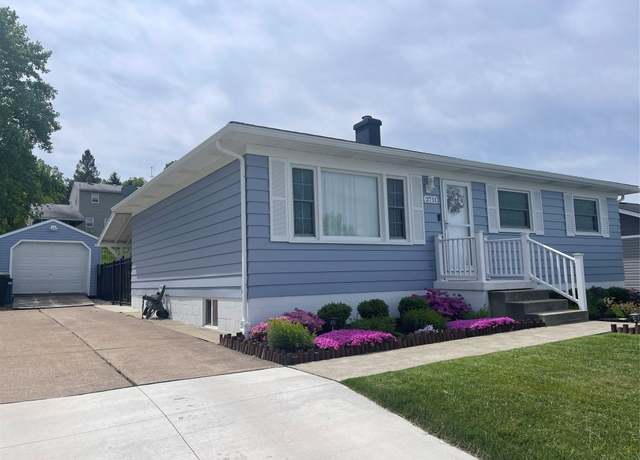 Property at 2711 E 43 St, Erie, PA 16510, 3 beds, 2 baths