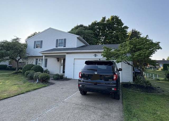 Property at 922 W 52nd St, Erie, PA 16509, 5 beds, 2.5 baths