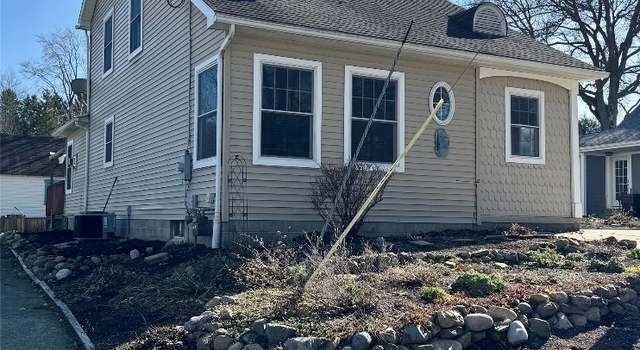 Photo of 107 Hickory St, Edinboro, PA 16412