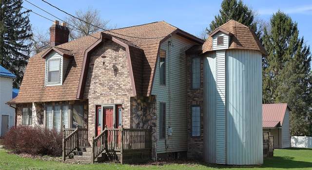 Photo of 74 Market St, Albion, PA 16401