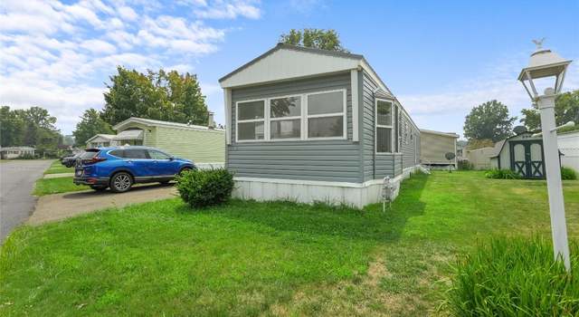 Photo of 2718 E Park Ln, Millcreek, PA 16506