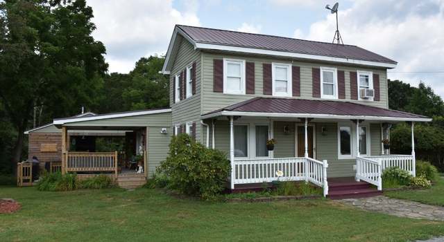 Photo of 27956 Stockton Corners Rd, Cochranton, PA 16314