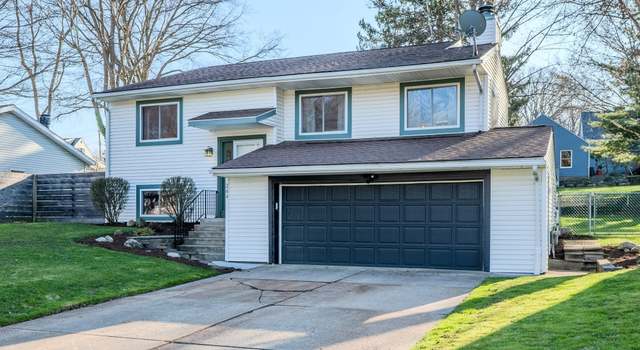 Photo of 244 Harbor Rd, Harborcreek, PA 16511