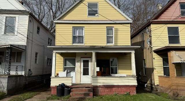 Photo of 820 Wayne St, Erie, PA 16503