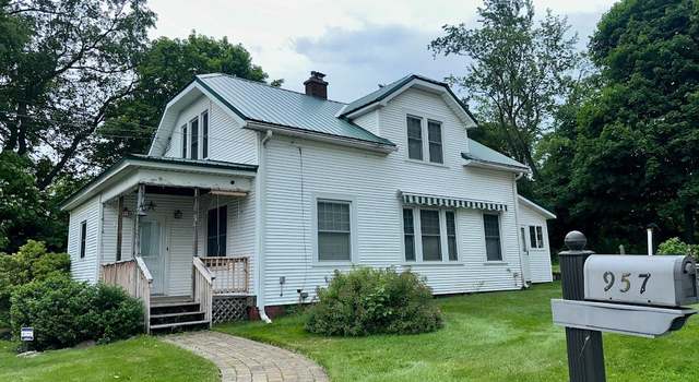 Photo of 957 E 29th St, Erie, PA 16504