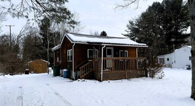 Photo of 1268 Bass Dr, Linesville, PA 16424