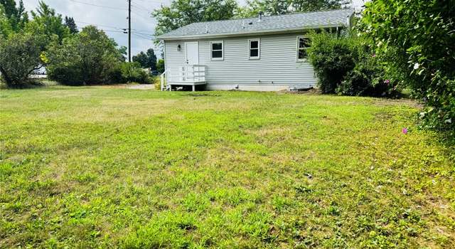 Photo of 107 Woodcock Dr, Girard, PA 16417