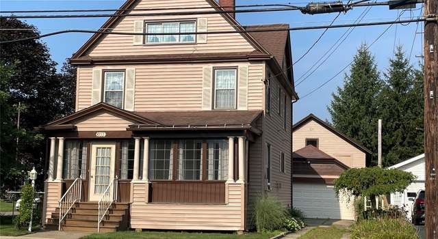 Photo of 603 N Center St, Corry, PA 16407
