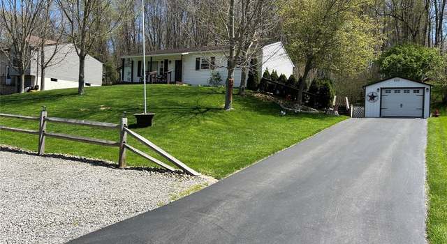 Photo of 12956 Ryan Dr, Conneaut Lake, PA 16316