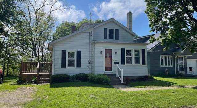 Photo of 236 Chestnut St, Girard, PA 16417