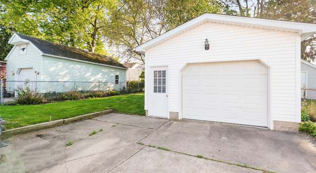 Photo of 3424 Maple St, Erie, PA 16508
