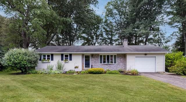 Photo of 6727 Knollwood Dr, Fairview, PA 16415