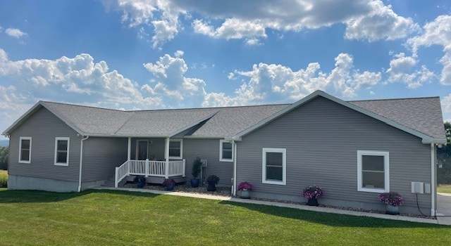 Photo of 12860 Hill Rd, Waterford, PA 16441