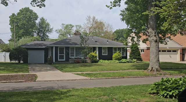Photo of 304 Mohawk Dr, Erie, PA 16505