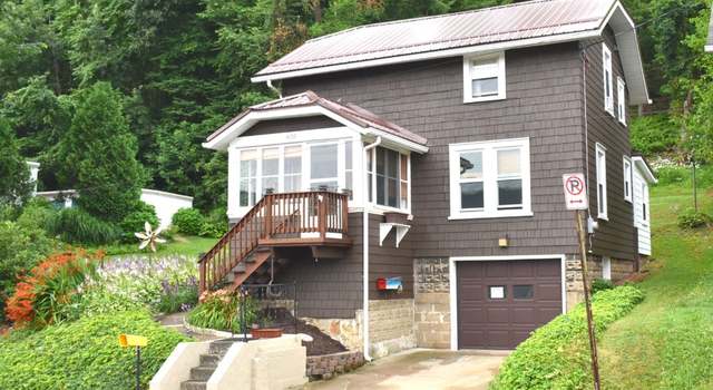 Photo of 635 Egbert Ave, Franklin, PA 16323