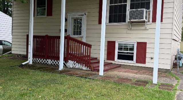 Photo of 2425 Eastlawn Pkwy, Erie, PA 16510