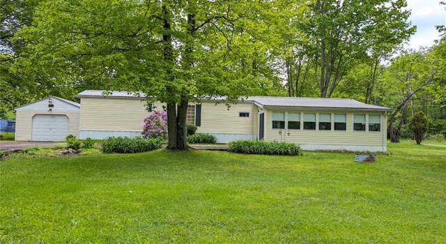 Photo of 8734 Colonial Ln, Linesville, PA 16424