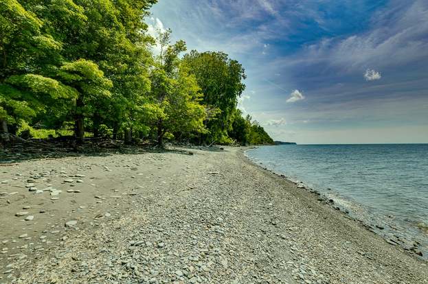 9980 e lake rd north east pa 16428 mls 169689 redfin