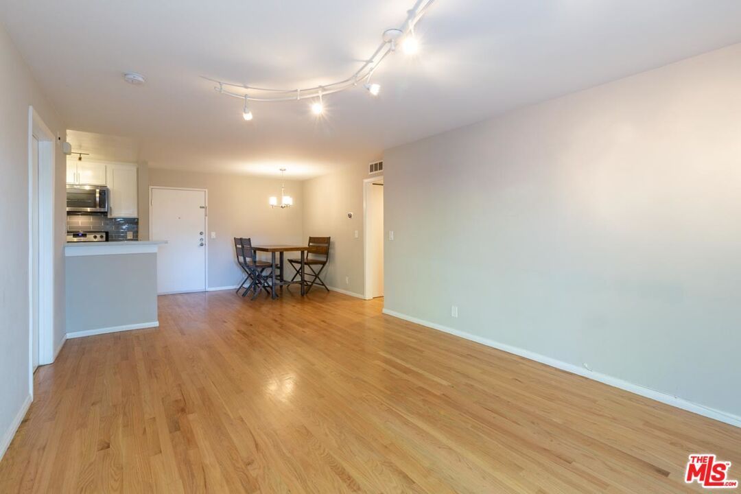 4499 Via Marisol Unit 139C, Los Angeles, CA 90042 | MLS# 22-118069 | Redfin