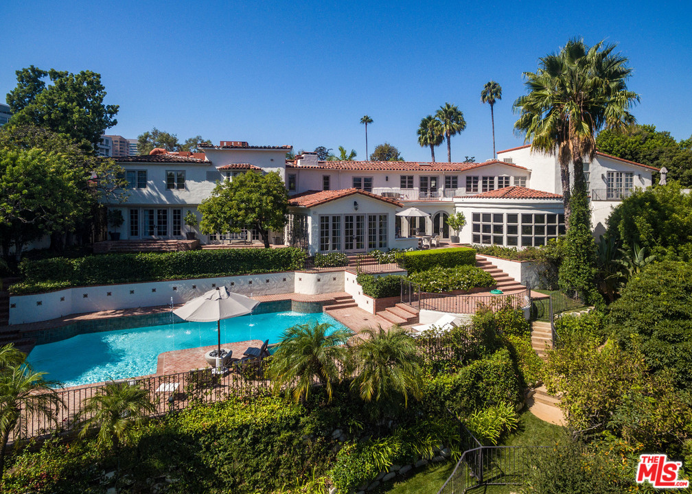 830 Birchwood Dr, Los Angeles, CA 90024 | Redfin