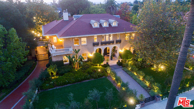 601 S Windsor