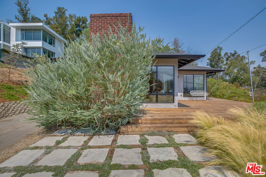 4225 San Rafael Ave Los Angeles Ca Mls 18 Redfin