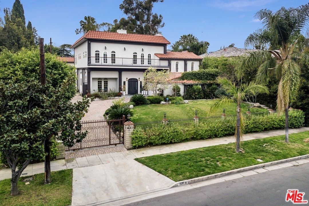 631 S Arden Blvd, Los Angeles, CA 90005