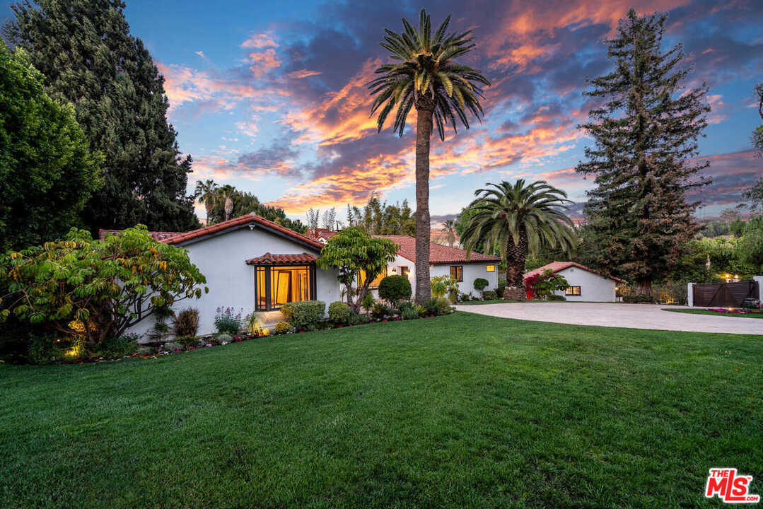 4640 Petit Ave Encino Ca 91436 4500 Petit Ave, Encino, CA 91436 | Redfin