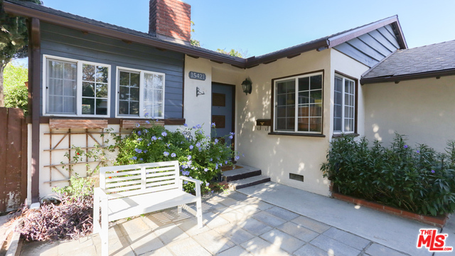 15421 Covello St, Van Nuys, CA 91406