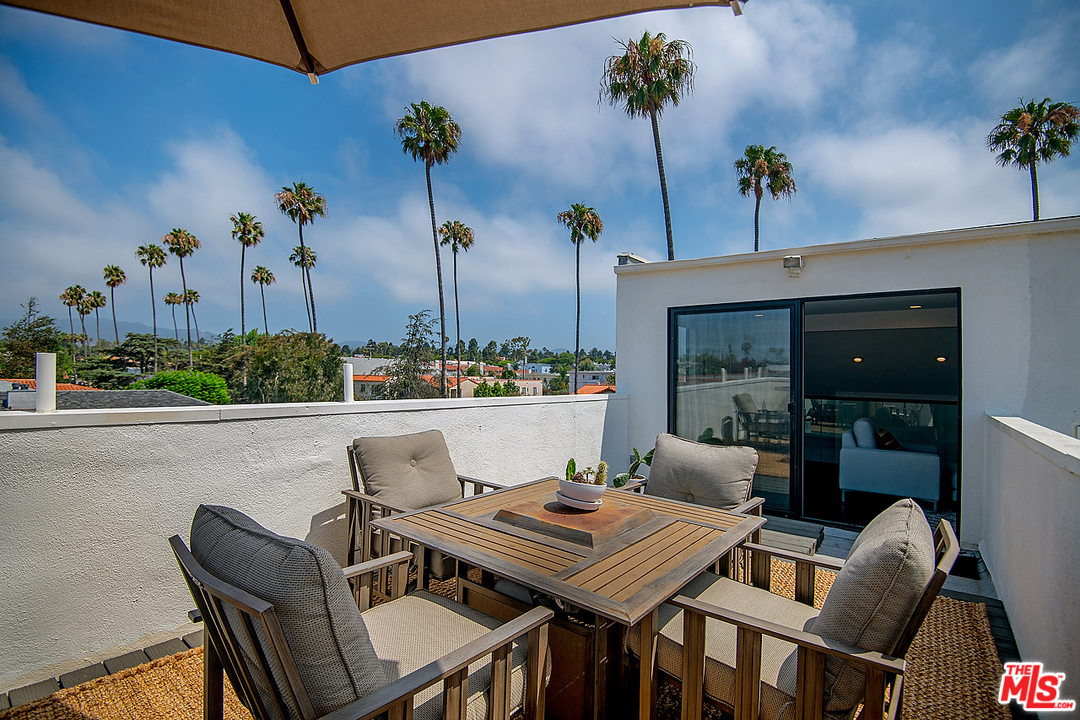 858 12th Street Santa Monica