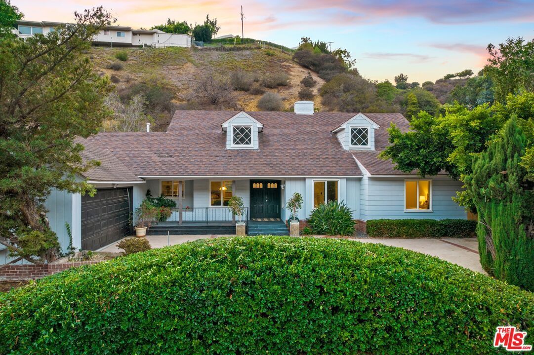 2279 Coldwater Canyon Dr, Beverly Hills, CA 90210 MLS 21790548 Redfin