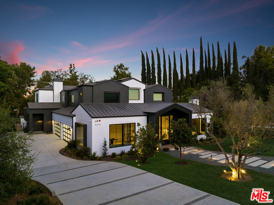 5376 Round Meadow Rd, Hidden Hills, CA 91302 MLS 22197573 Redfin